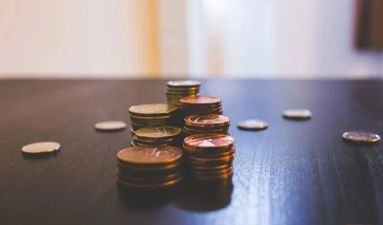 从李蓓反思到全民财富困局：中国资产配置的范式革命与突围路径_知途无界