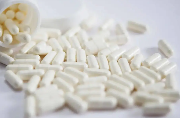 云顶新耀商业生态全景分析：肾病赛道的突围与资本迷局_知途无界