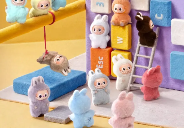 泡泡玛特：潮玩帝国的崛起与挑战_知途无界