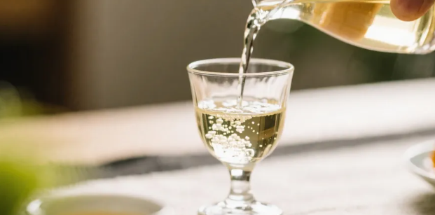 中国白酒行业深度分析报告（2025年）_知途无界