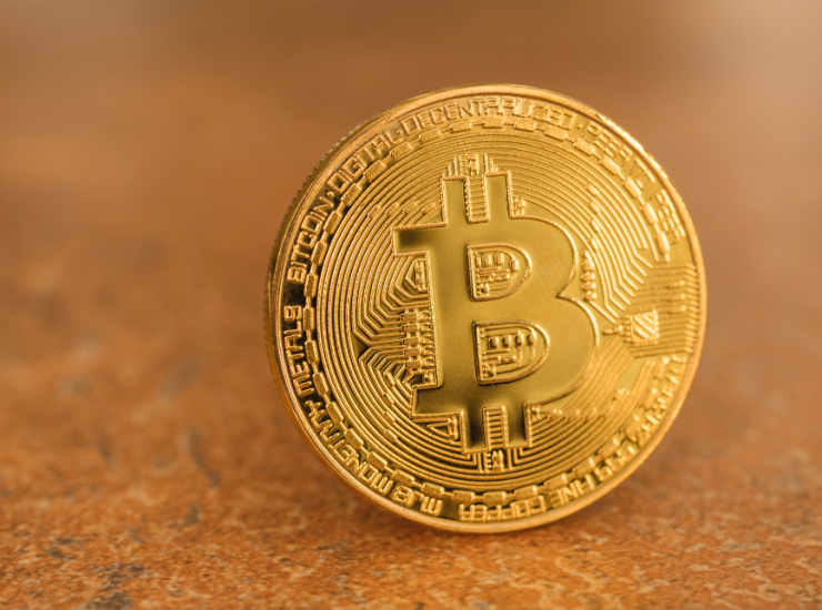 比特币跌破10万美元:市场震荡背后的多重因素与未来展望_知途无界