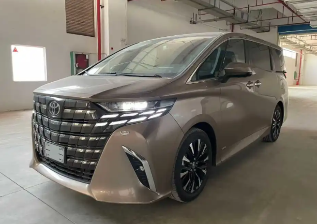 海南“零关税”豪车真相:政策红利围城,个人消费暂难“上车”_知途无界