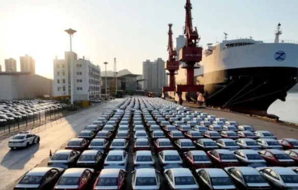 货币本质与中美金融博弈:从“石油美元”到“汽车人民币”的底层逻辑重构_知途无界