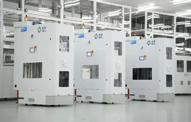 ​苏州硅王协鑫集团：钙钛矿风口遇马斯克，主业低谷寻突围​_知途无界